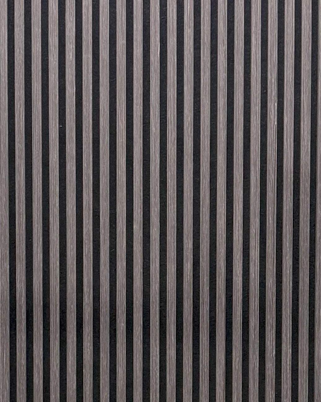 Akoestische wandpaneel | 60×270 cm | w.oak | 17 mm latten