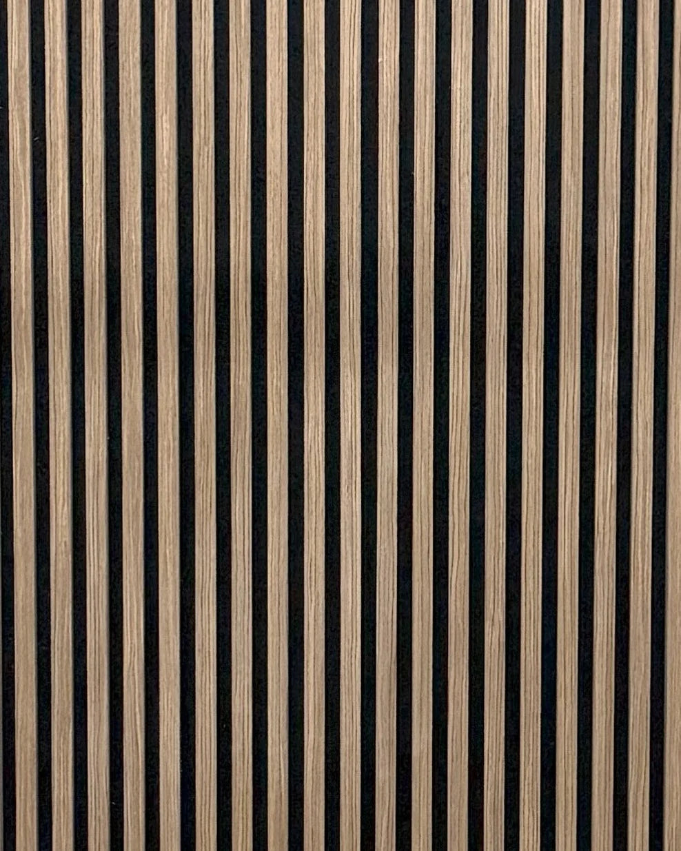 Akoestische wandpaneel | 60×270 cm | walnut | 27 mm latten