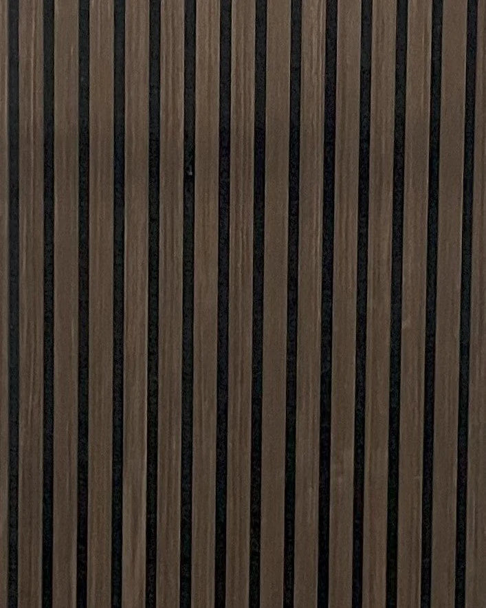 Akoestische wandpaneel | 60×270 cm | walnut jk | 27 mm latten