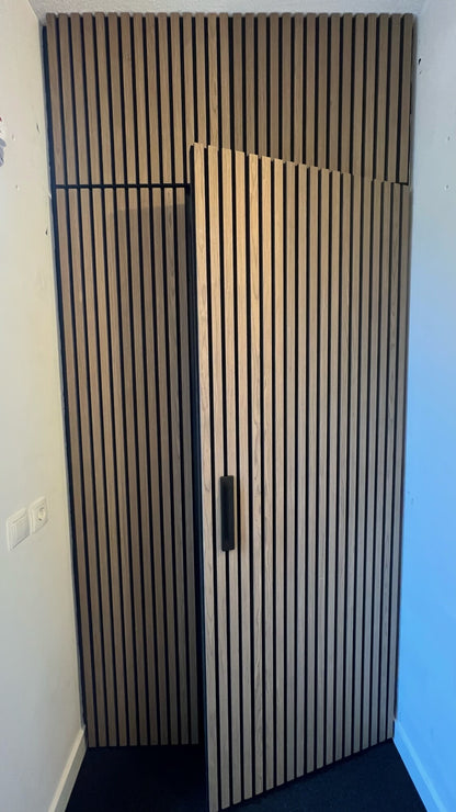 Akoestische Wandpanelen WALNOOT Eiken Lattenwand Met Vilt 260x60
