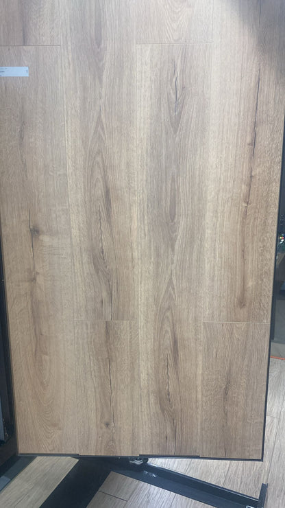 €9.90 per m2|4-sided V-groove|scratch-free|8mm top quality laminate|scratch-free|120x19 cm Laminate BONNY