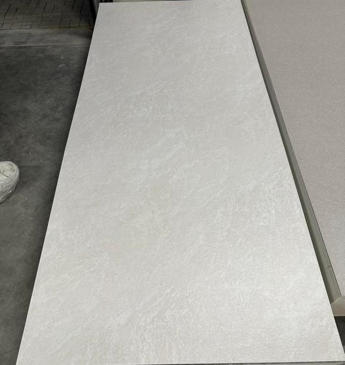 71 PVC wandpaneel | 122x280 cm | Effen Puur Wit Mat